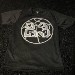 Size 8/10 UNISEX #23 Basketball T-Shirt A3